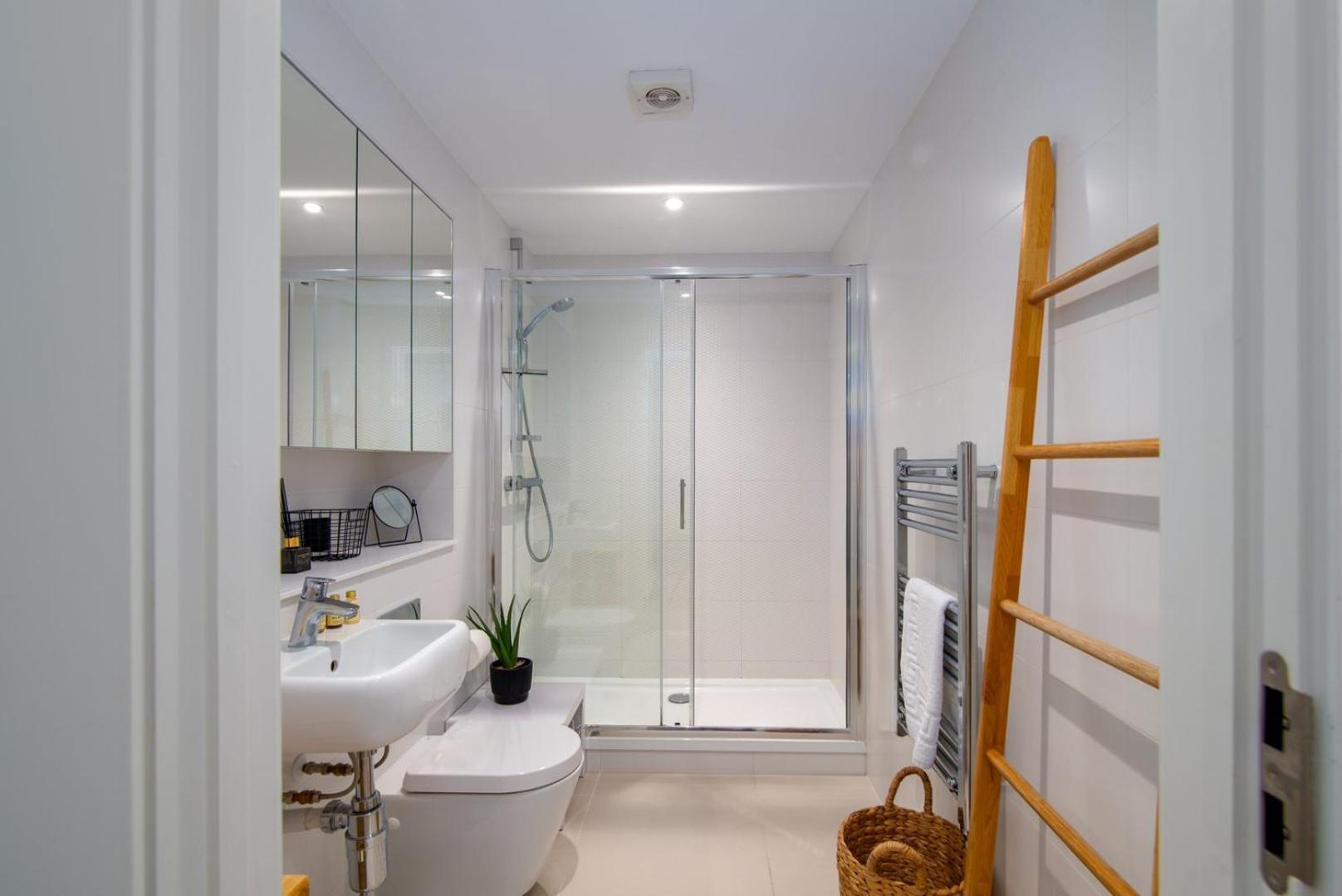 Guestready - Amazing Studio For 2 In Albion Court Londres Extérieur photo